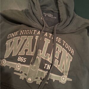 Morgan Wallen One Night At a Time Tour Green Hoodie Sweatshirt, Size Large